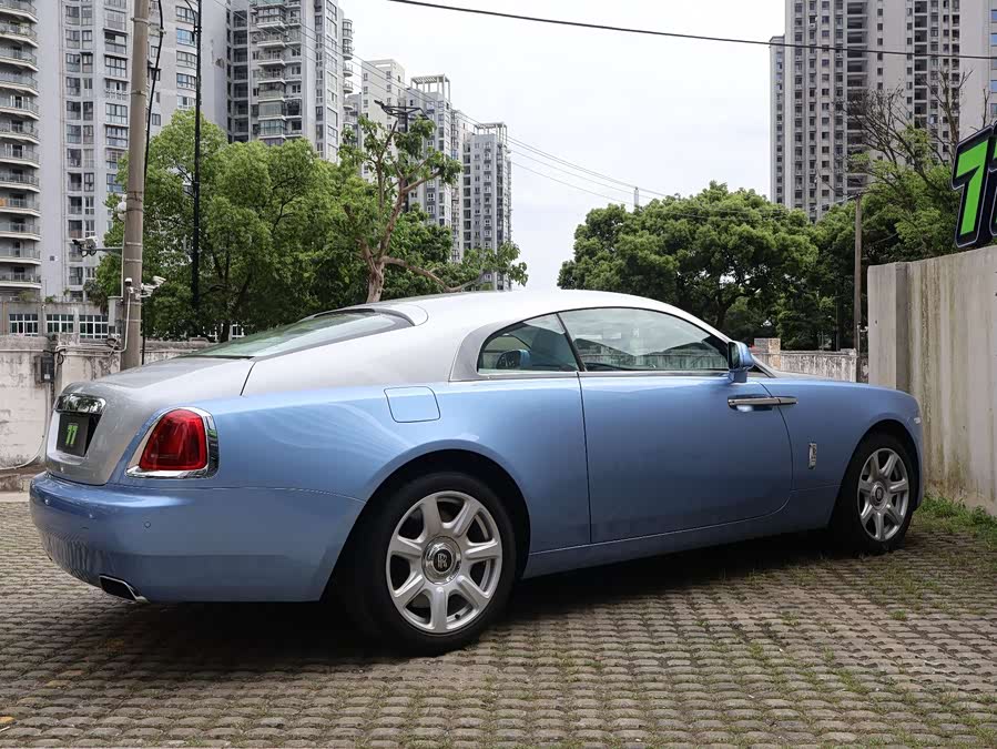 Rolls-Royce Phantom 2013 — фото 11