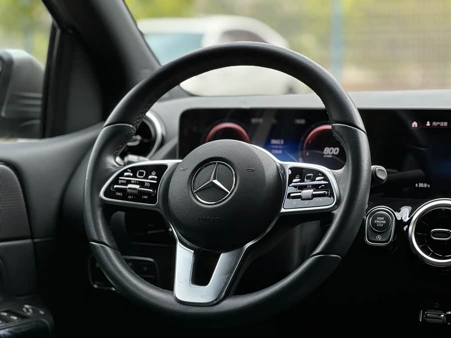 Mercedes-Benz B-Class 2020 — фото 17
