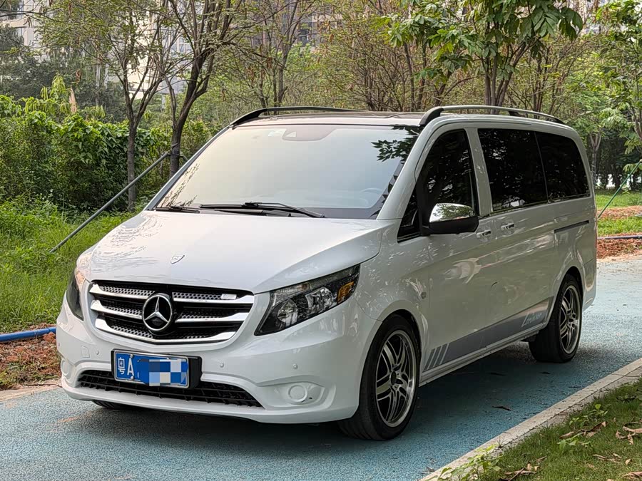 Lorinser Metris MS500 2017