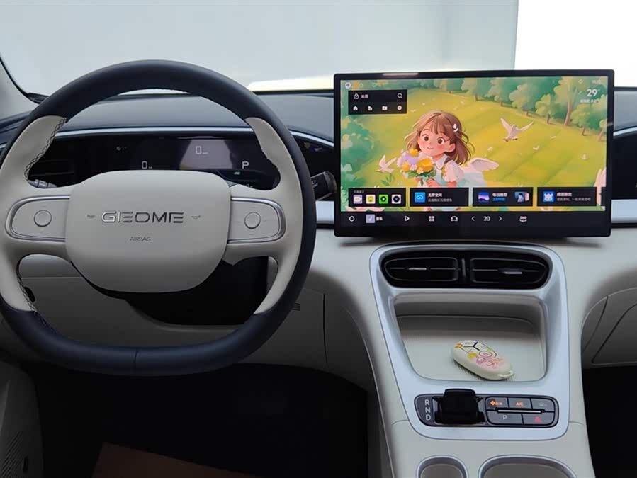 Geely Galaxy Starwish 2025 — фото 12