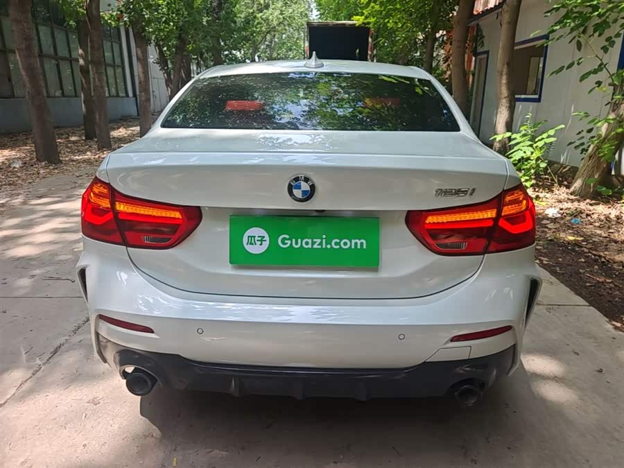 BMW 1 Series 2022