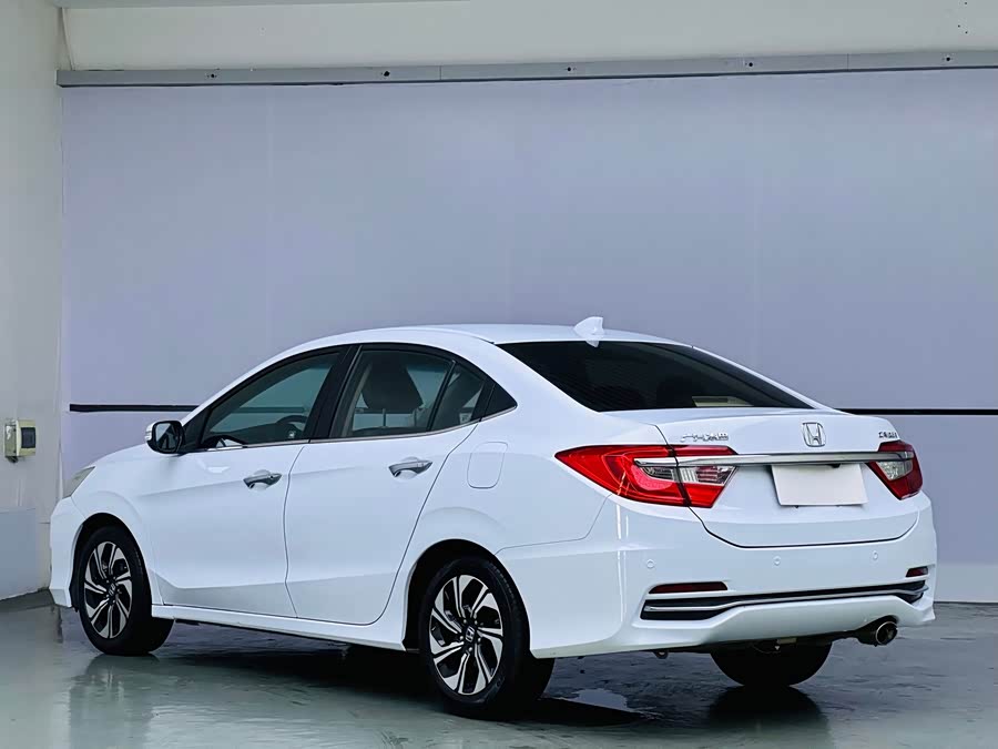 Honda Crider 2016