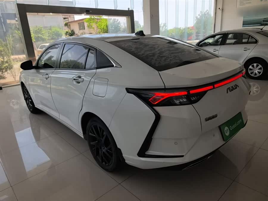 Dongfeng Yixuan 2020
