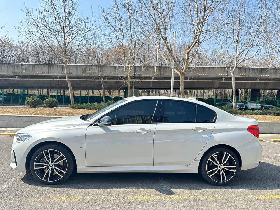 BMW 1 Series 2022