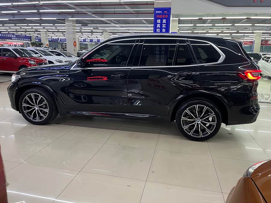 BMW X5 2021 — фото 14