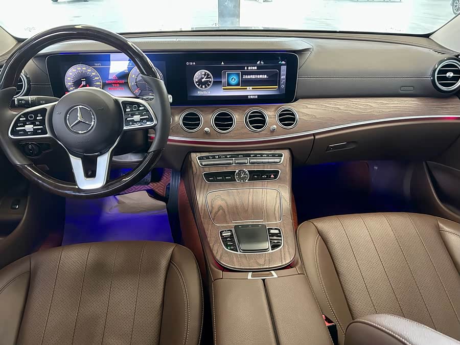 Mercedes-Benz E-Class 2019 — фото 9