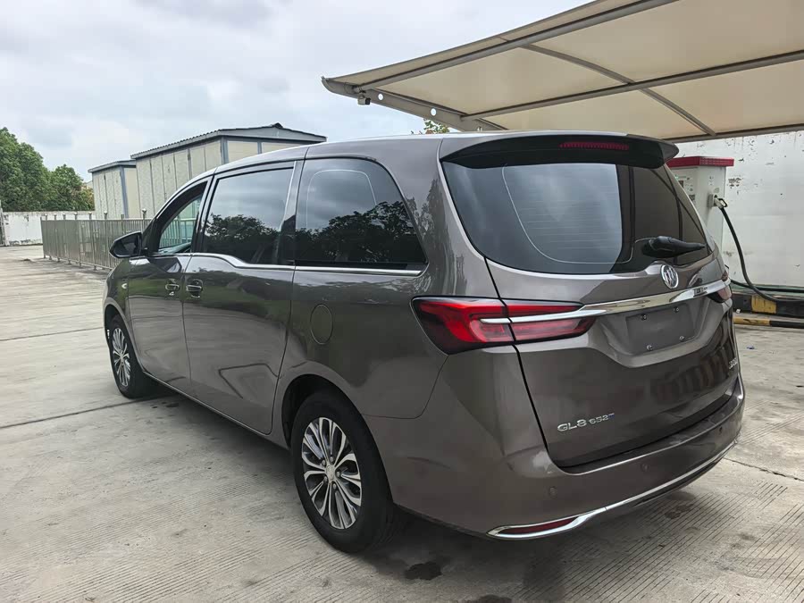 Buick GL8 2022