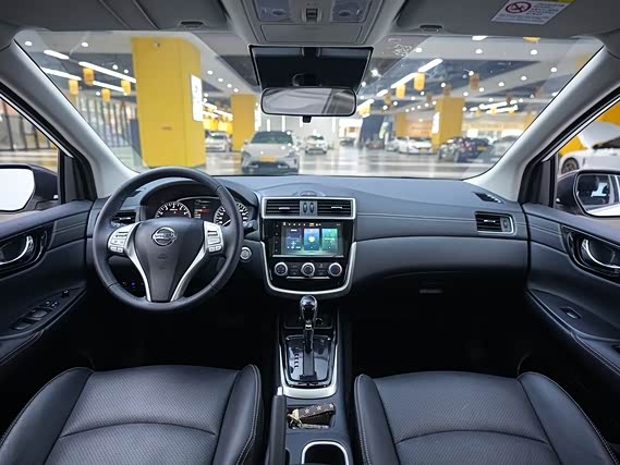 Nissan Tiida 2024