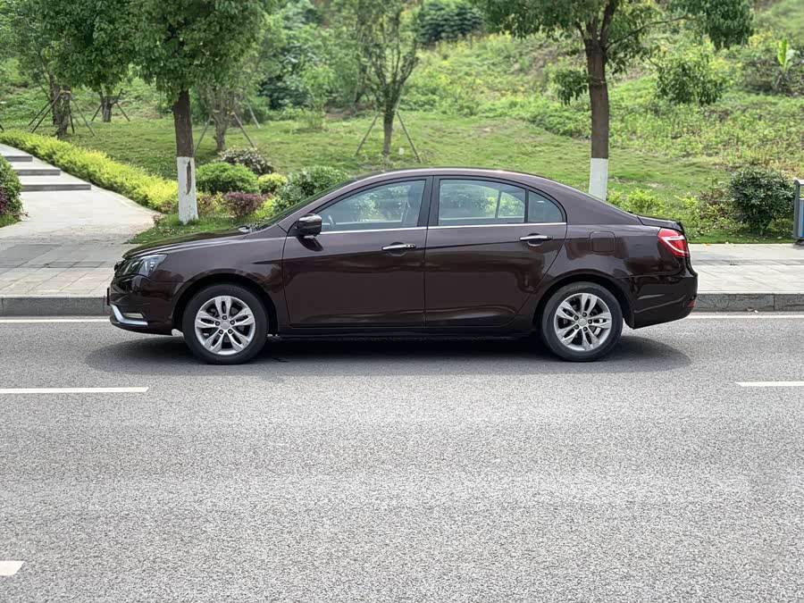 Geely Emgrand 2016