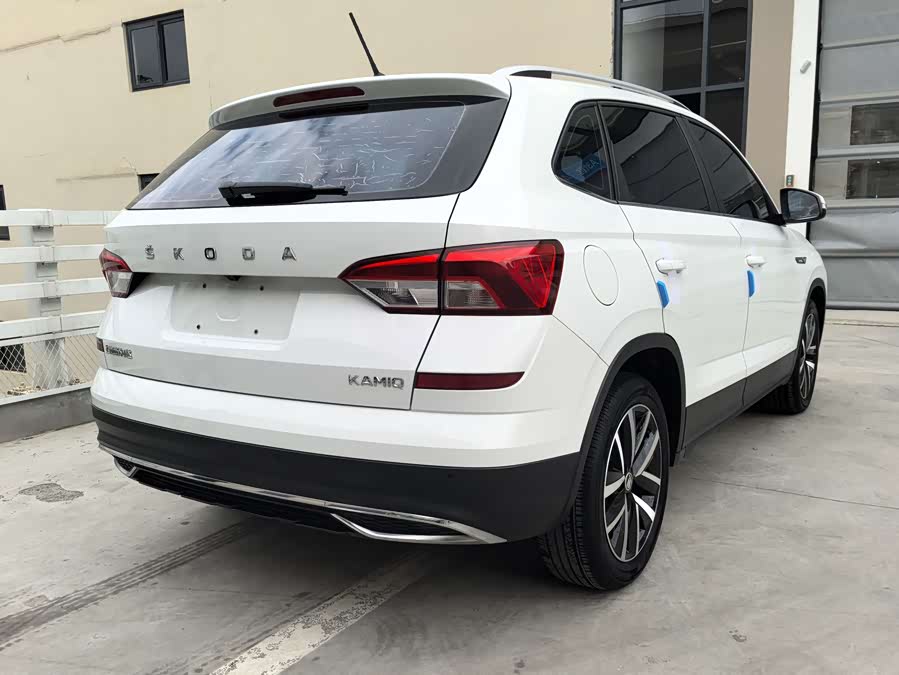 Skoda Kamiq 2023 — фото 9