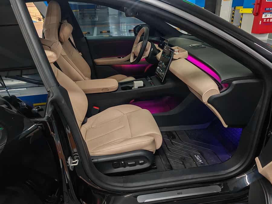 NIO ET5T 2024