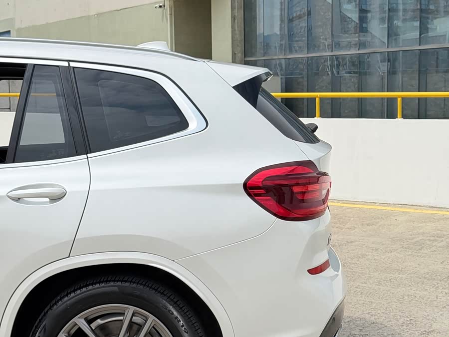 BMW X3 2021