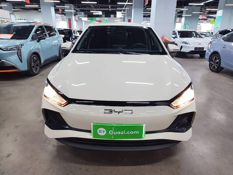 BYD e2 2023