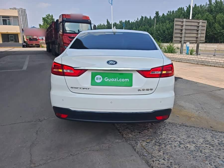 Ford Forrest 2019