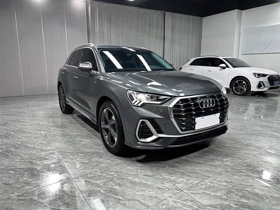 Audi Q3 2022