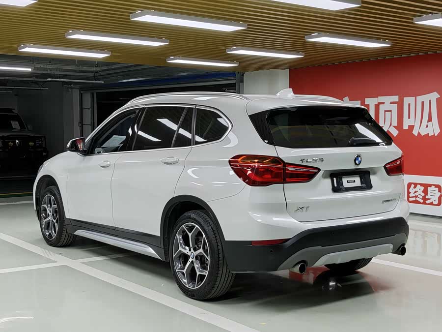BMW X1 2019 — фото 9