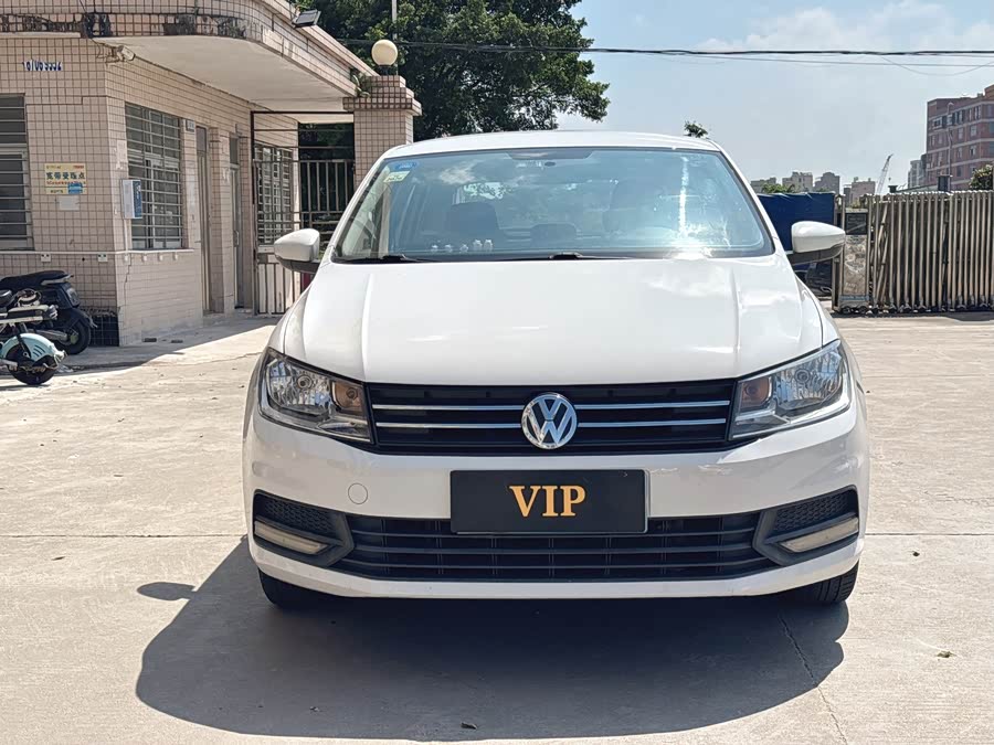 Volkswagen Santana 2015
