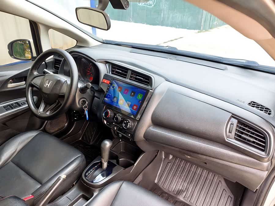 Honda Fit 2014 — фото 29