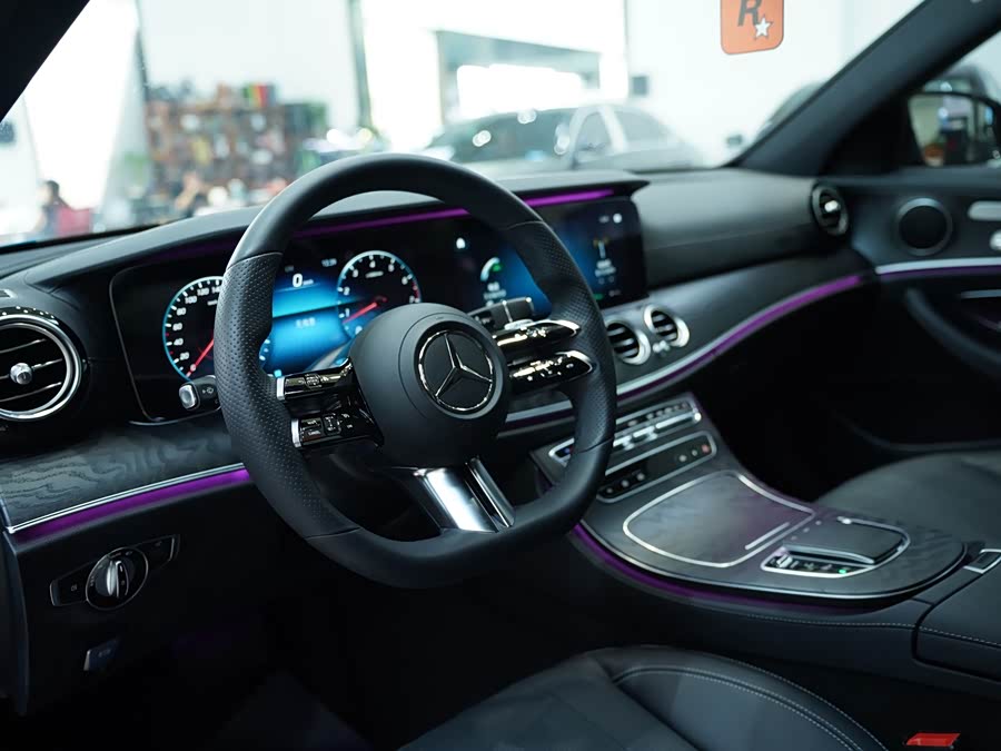 Mercedes-Benz E-Class 2021 — фото 11