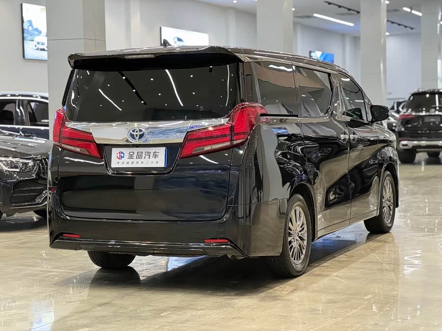 Toyota Alphard 2021