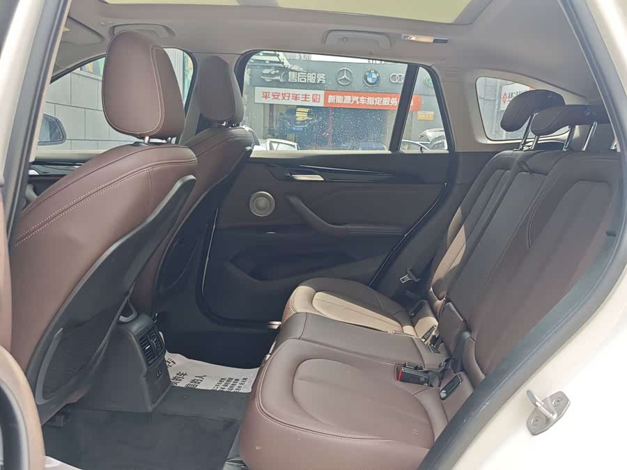 BMW X1 2022 — фото 11