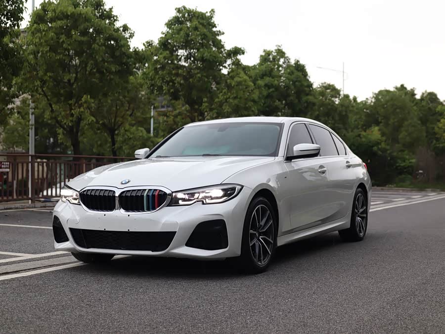 BMW 3 Series 2022