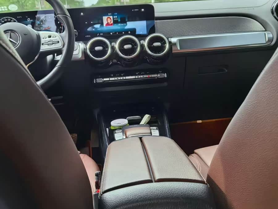 Mercedes-Benz GLB 2020