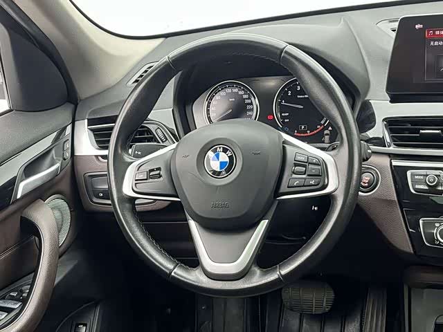 BMW X1 2021 — фото 16