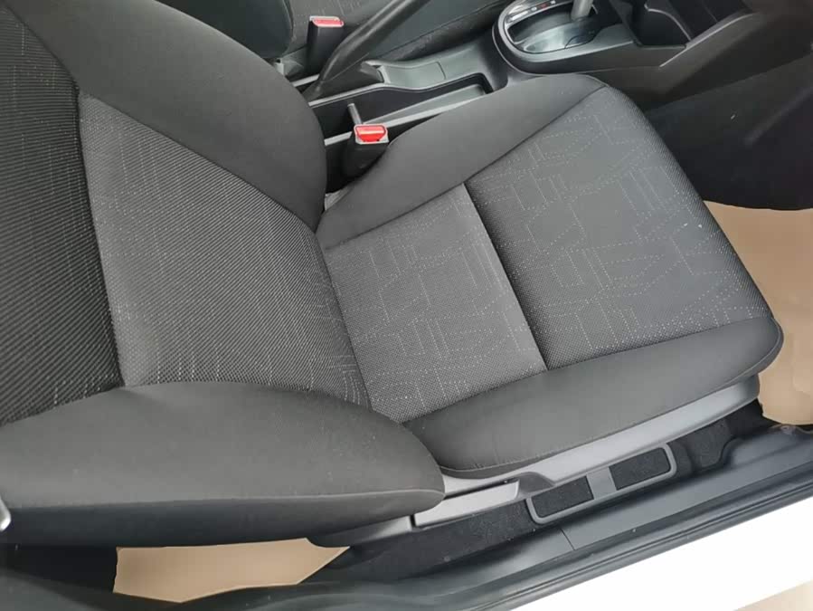 Honda Fit 2018 — фото 25