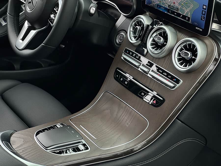 Mercedes-Benz GLC 2020 — фото 13