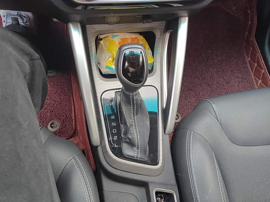 Geely Vision X3 2017