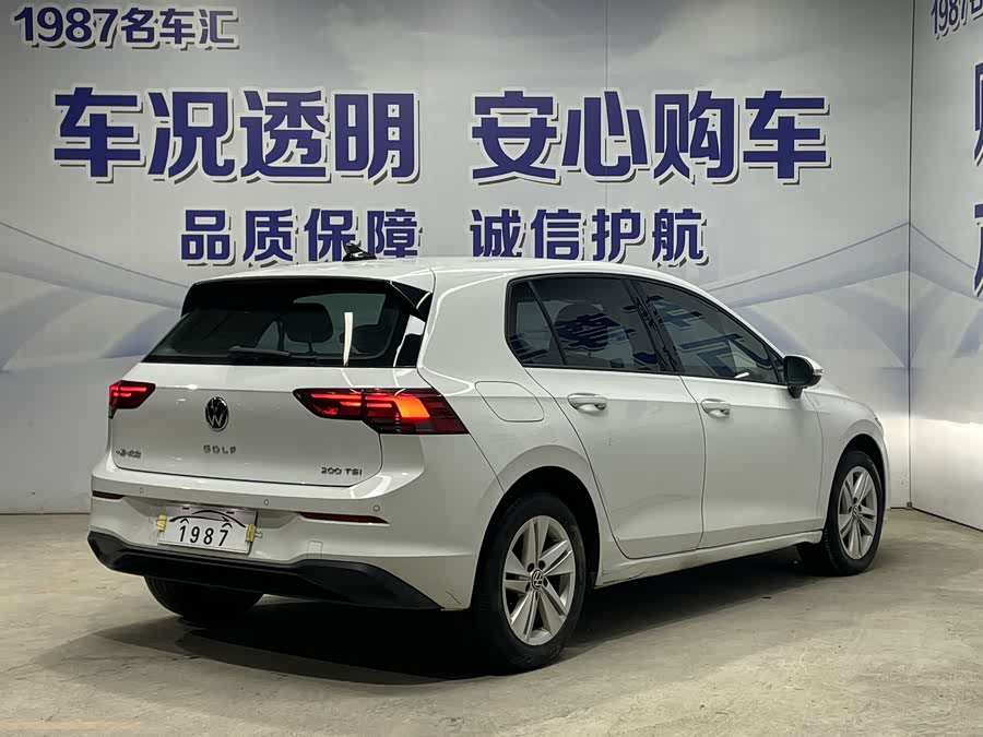 Volkswagen Golf 2023
