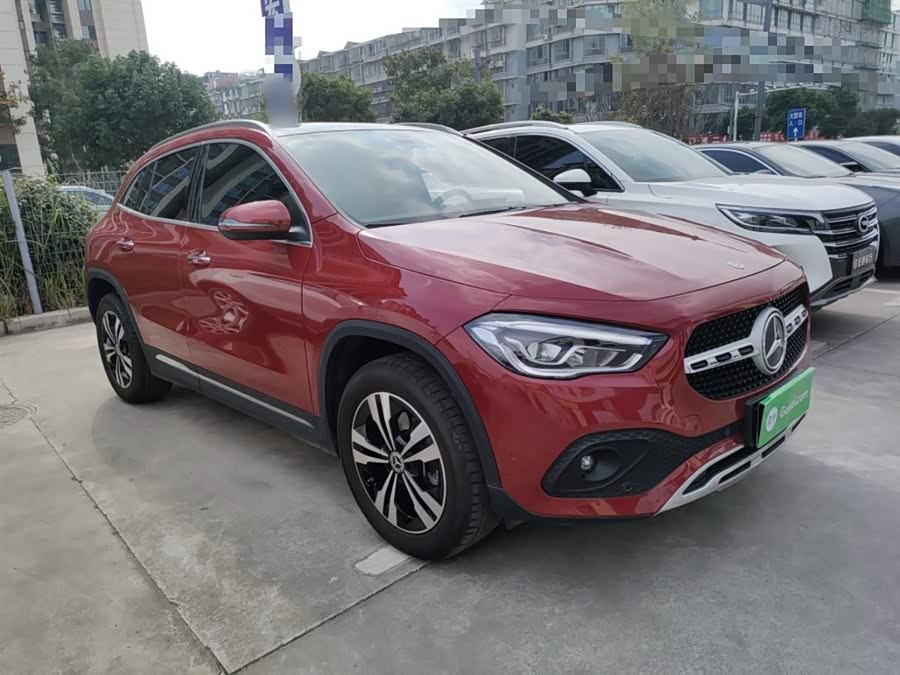 Mercedes-Benz GLA 2020