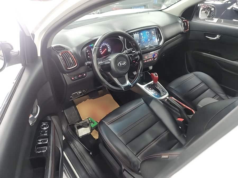 Kia KX3 Proud Running 2015 — фото 16