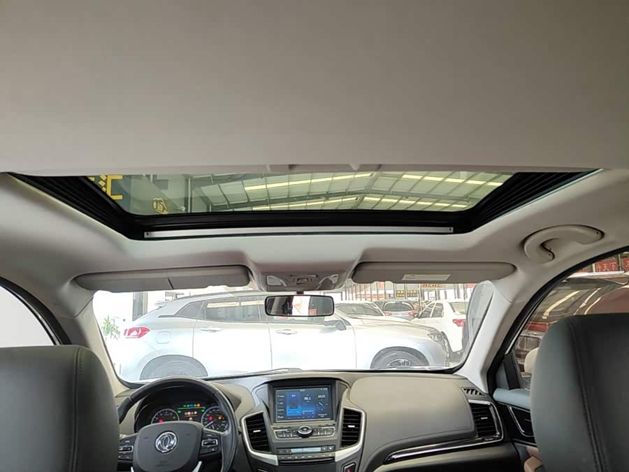 Dongfeng Fengshen AX7 2018 — фото 18