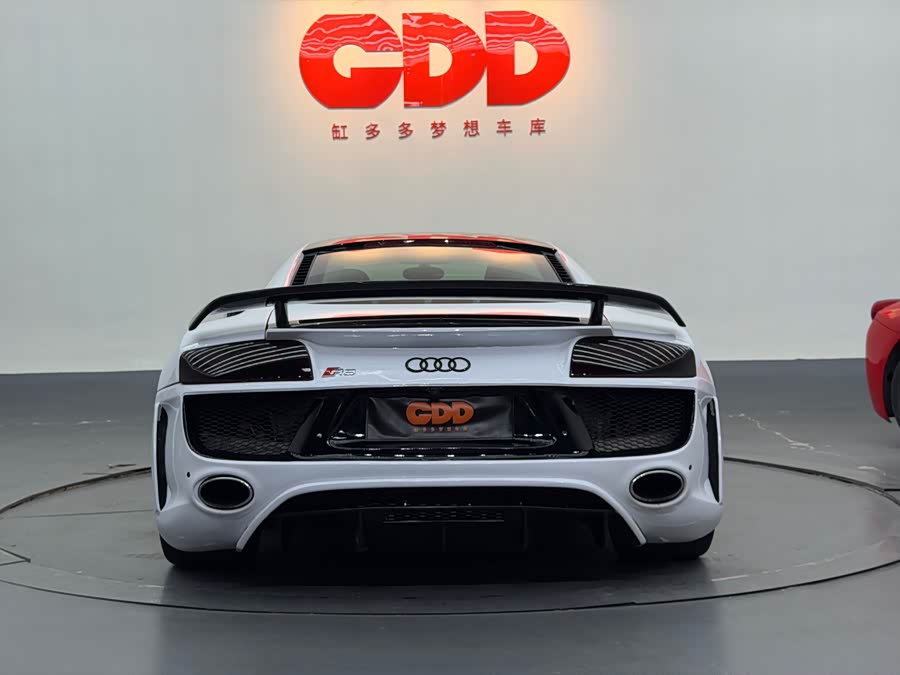 Audi R8 2010