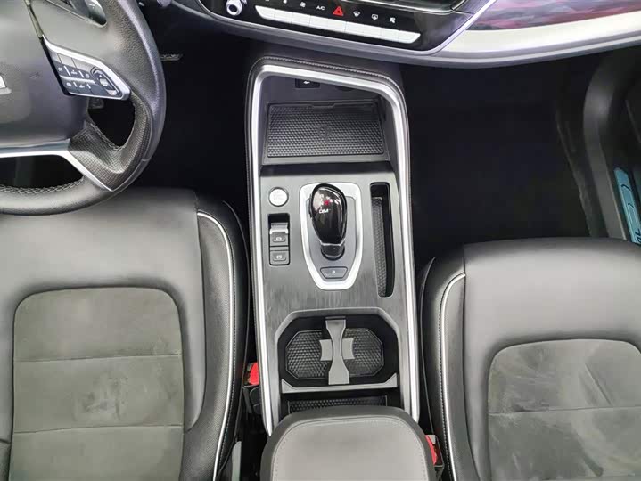 Haval H6 2021 — фото 16