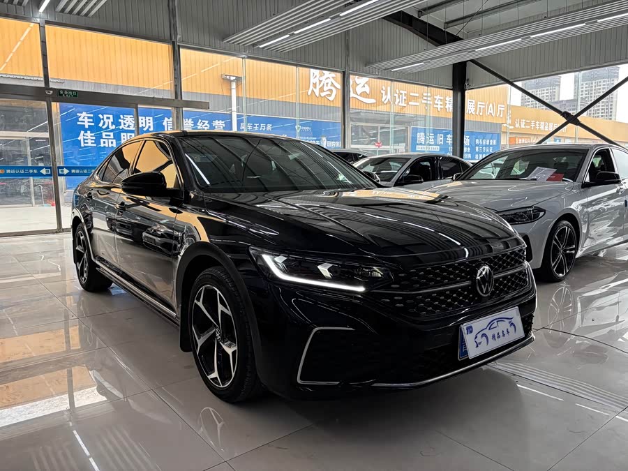 Volkswagen Passat 2024
