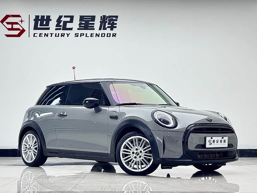MINI MINI 2023
