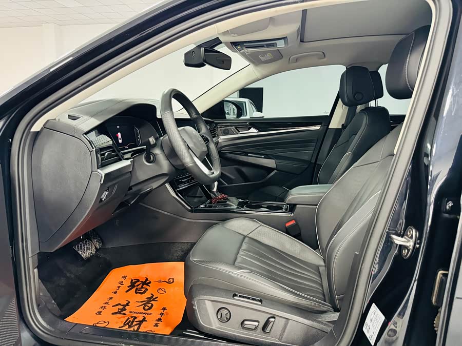 Volkswagen Passat 2024