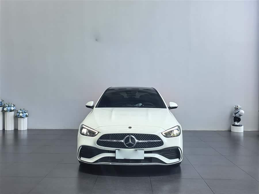 Mercedes-Benz C-Class 2022