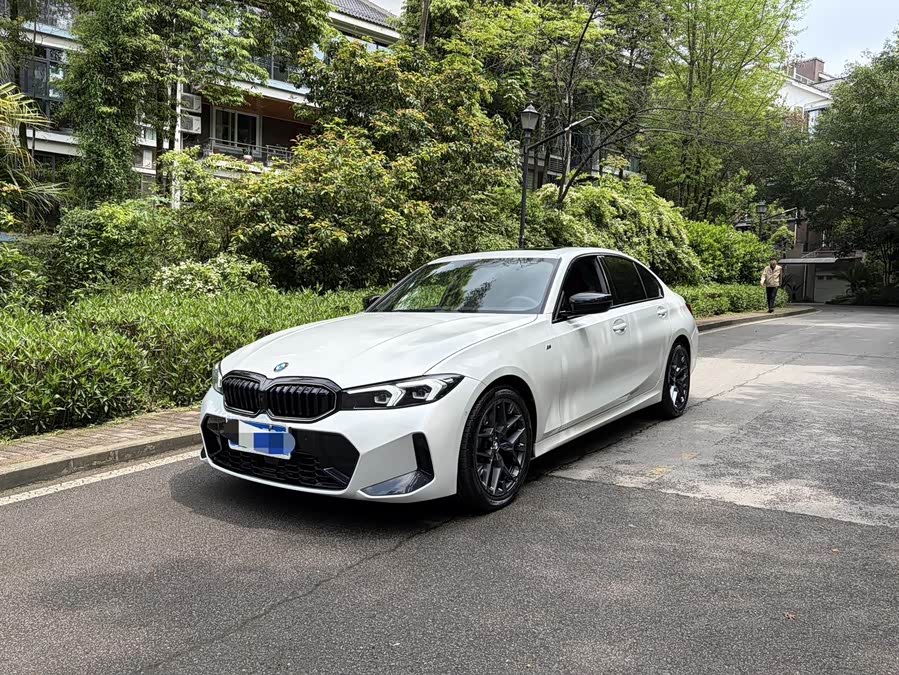 BMW 3 Series 2025