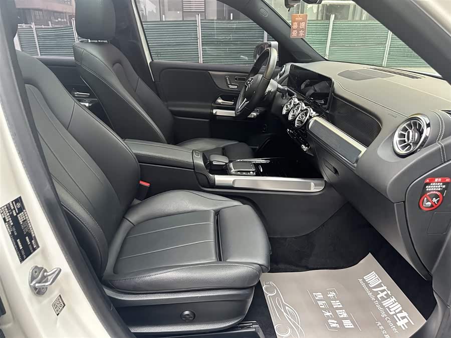 Mercedes-Benz GLB 2020 — фото 14