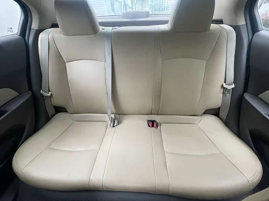 Chevrolet Cruze 2015 — фото 15