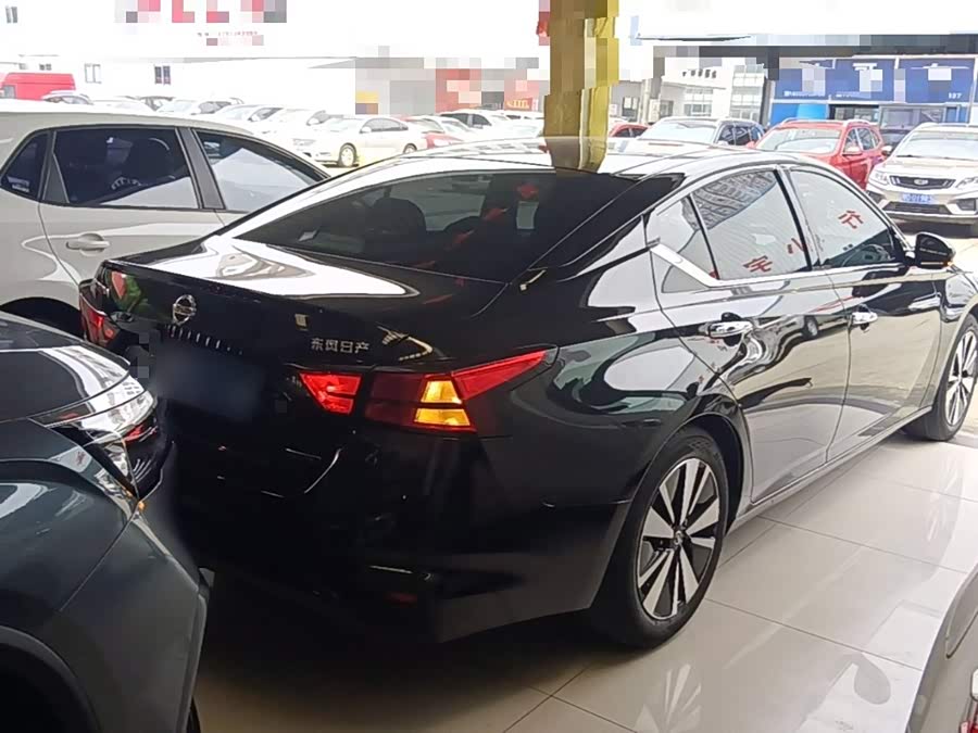 Nissan Teana 2021