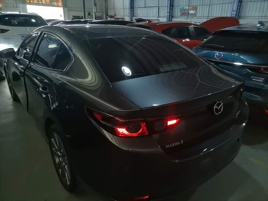 Mazda 3 Angkesela 2021