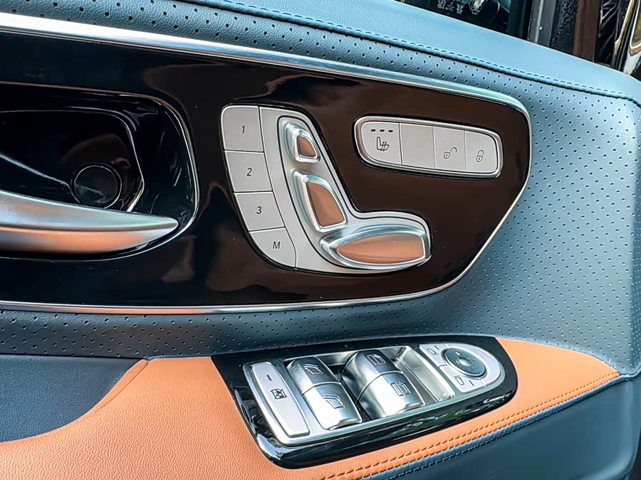 Mercedes-Benz Vito 2023