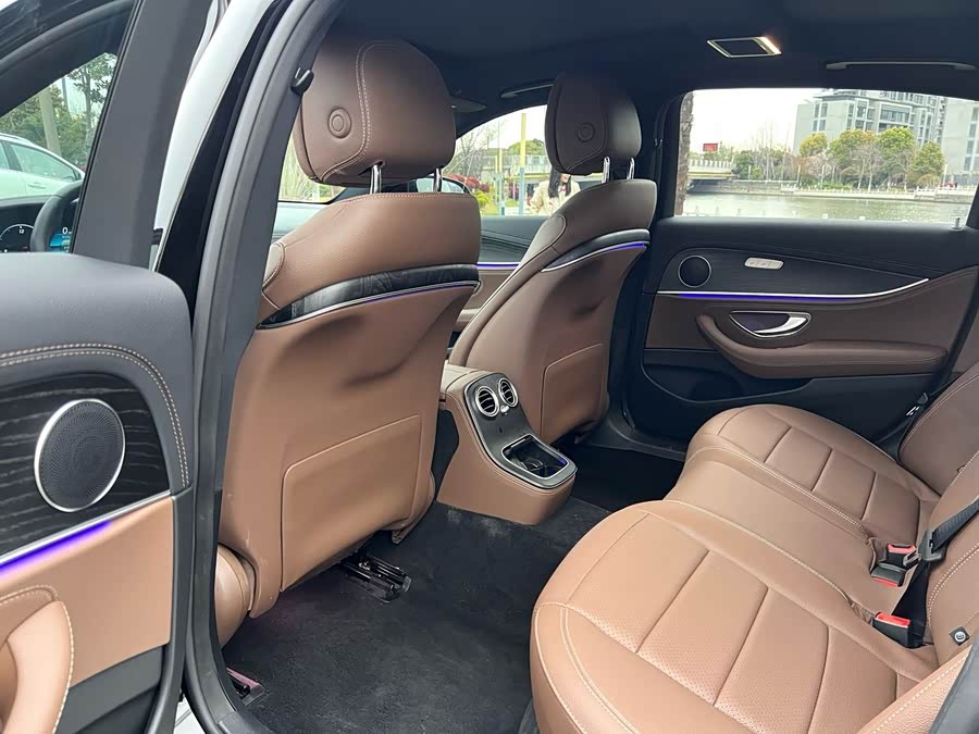 Mercedes-Benz E-Class 2023