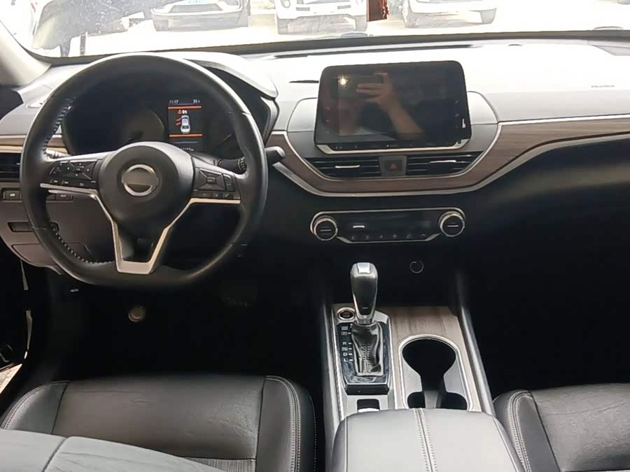 Nissan Teana 2021 — фото 10
