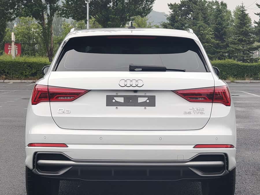 Audi Q3 2022